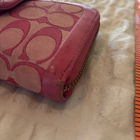 Vintage Authentic Coach Y2K Pink Signature Wallet - Picture 5 of 6